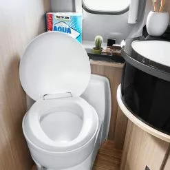 Thetford C223CS Caravan & Motorhome Cassette Toilet 7 Thetford C223CS Caravan & Motorhome Cassette Toilet -Kitchen And Bathroom Equip Shop C223cs 2 03196.1574098297