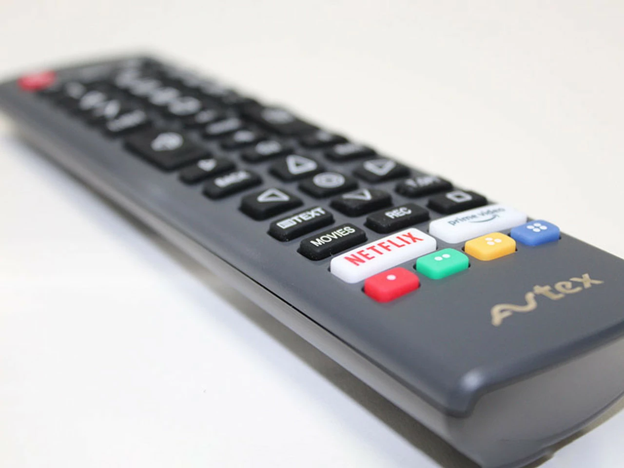 Avtex 24" HD Smart TV With Streaming - 12v/230v 6 Avtex 24" HD Smart TV With Streaming - 12v/230v - Image 4